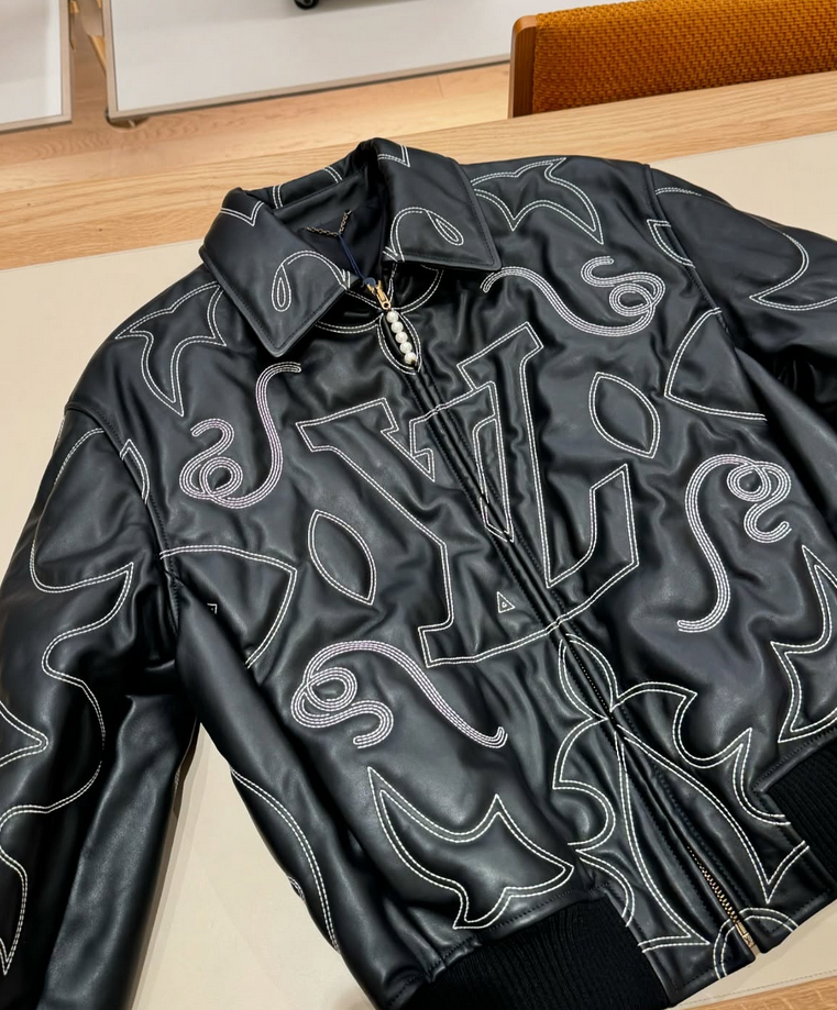 Veste Bomber en cuir brodé Louis Vuitton