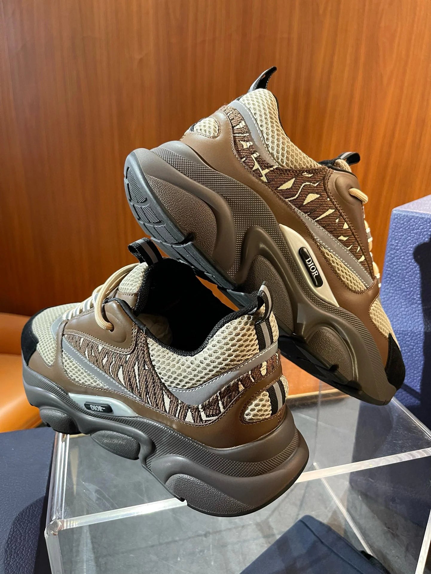 DIOR B22 SNEAKERS BROWN