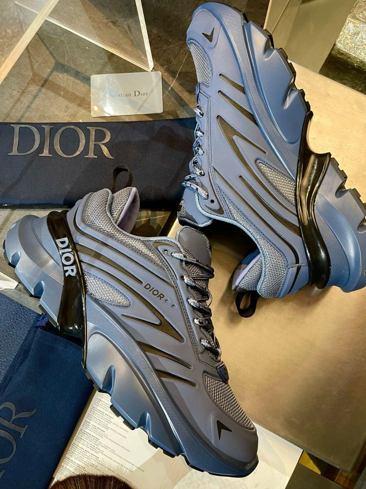 SNEAKER DIOR B44 BLADE A MAILLE GRIS