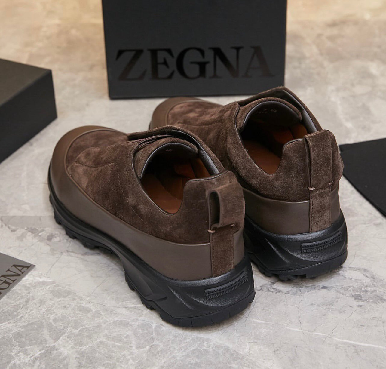 ZEGNA TRIPLE STITCH™ MARRON FONCÉ