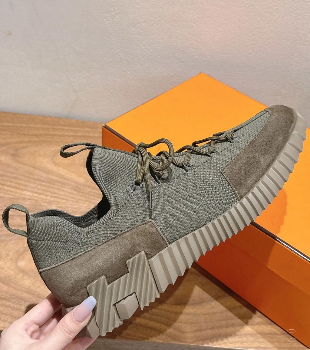 HERMÈS -lift slip on Green
