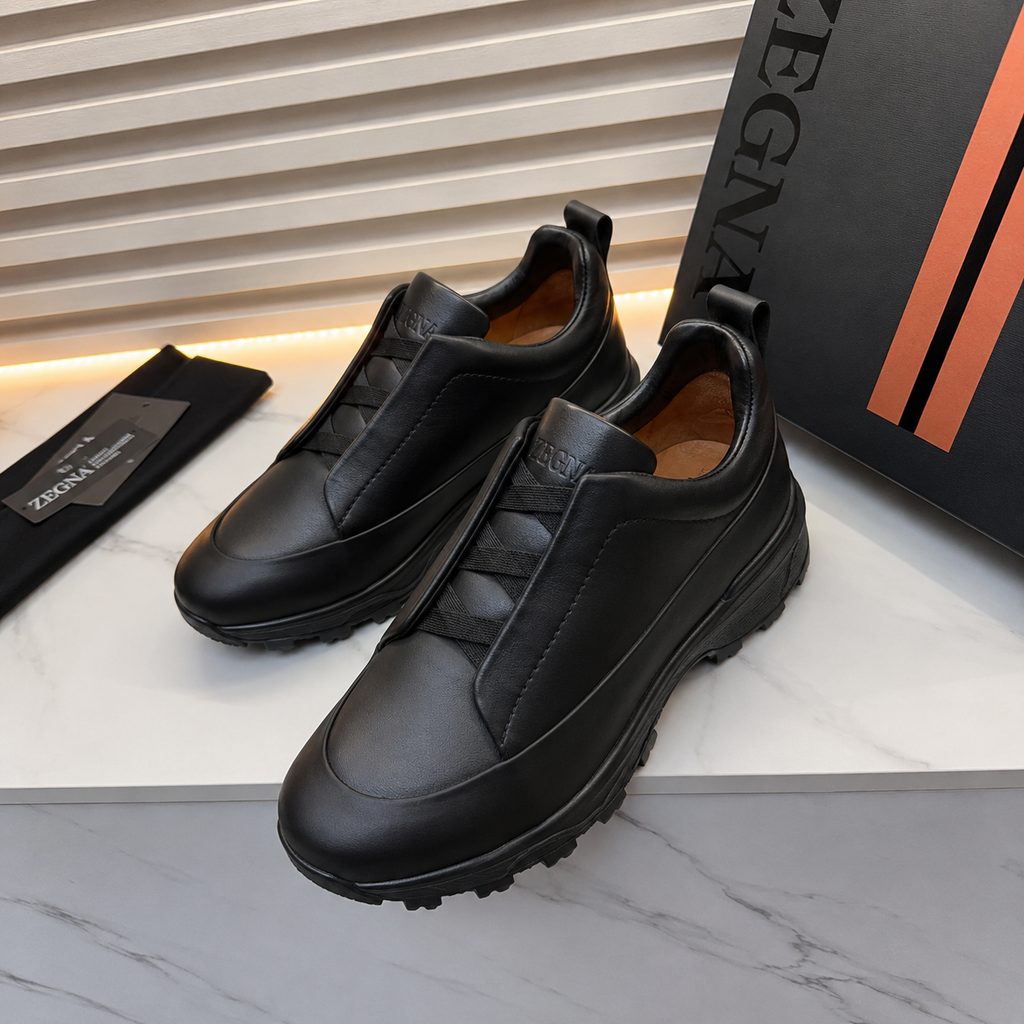ZEGNA BLACK TRIPLE SLITCH